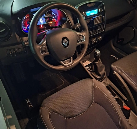 Renault Clio cena 43000 przebieg: 53000, rok produkcji 2019 z Warszawa małe 29